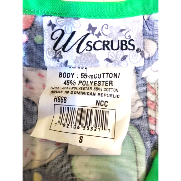 V A Scrubs Women's Scrub Top Size Small Christmas Gingerbread Men Penquin Candy - Picture 5 of 6